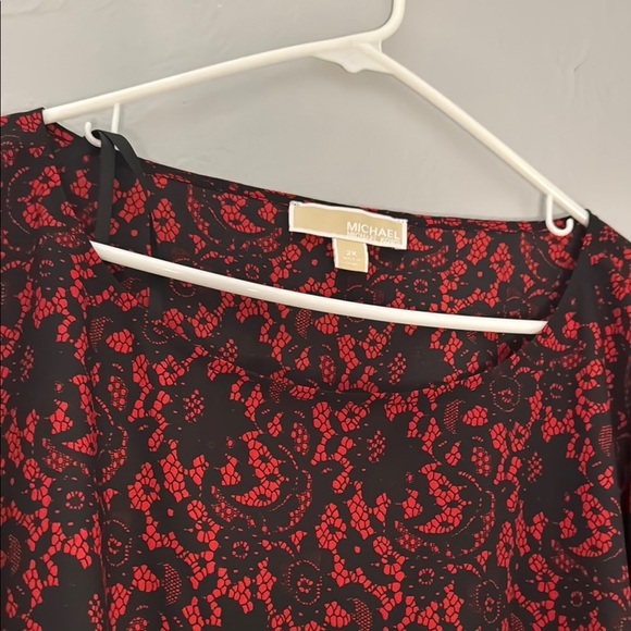 MICHAEL Michael Kors Red and Black Blouse 13 - Picture 4 of 9
